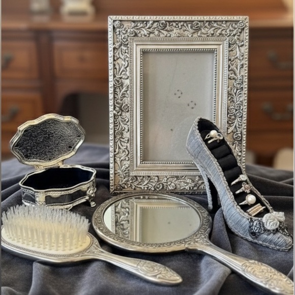 vantage Accessories - Vintage Silver Vanity Set Ornate Mirror, Brush, Trinket Box with Victorian Charm